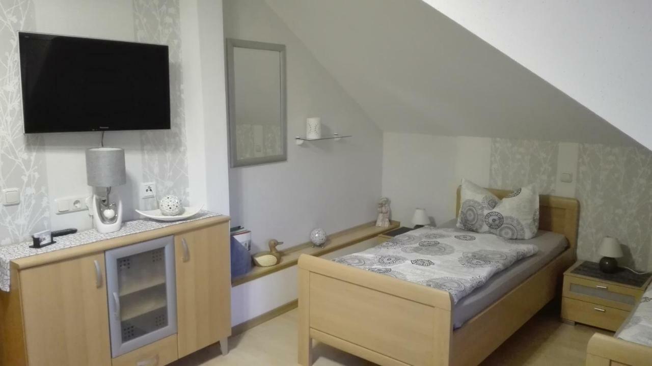 Zimmer Schmitz Anschau Экстерьер фото